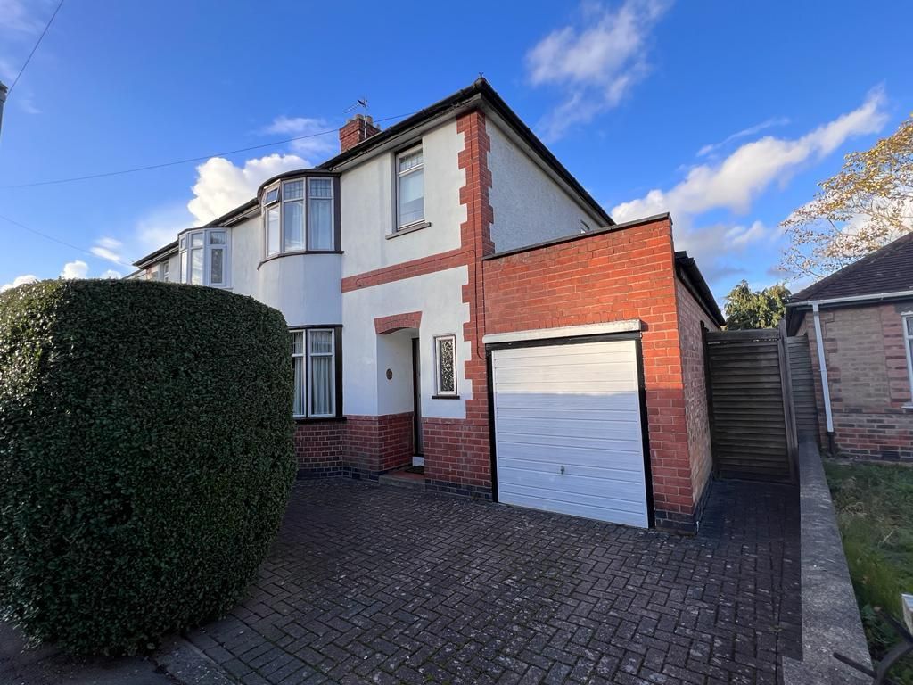 3 bed semidetached house for sale in Grange Drive, Glen Parva