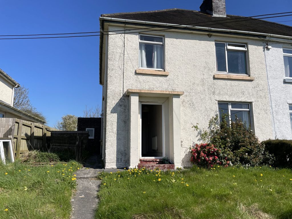 3 bed semidetached house for sale in Llawhaden, Narberth