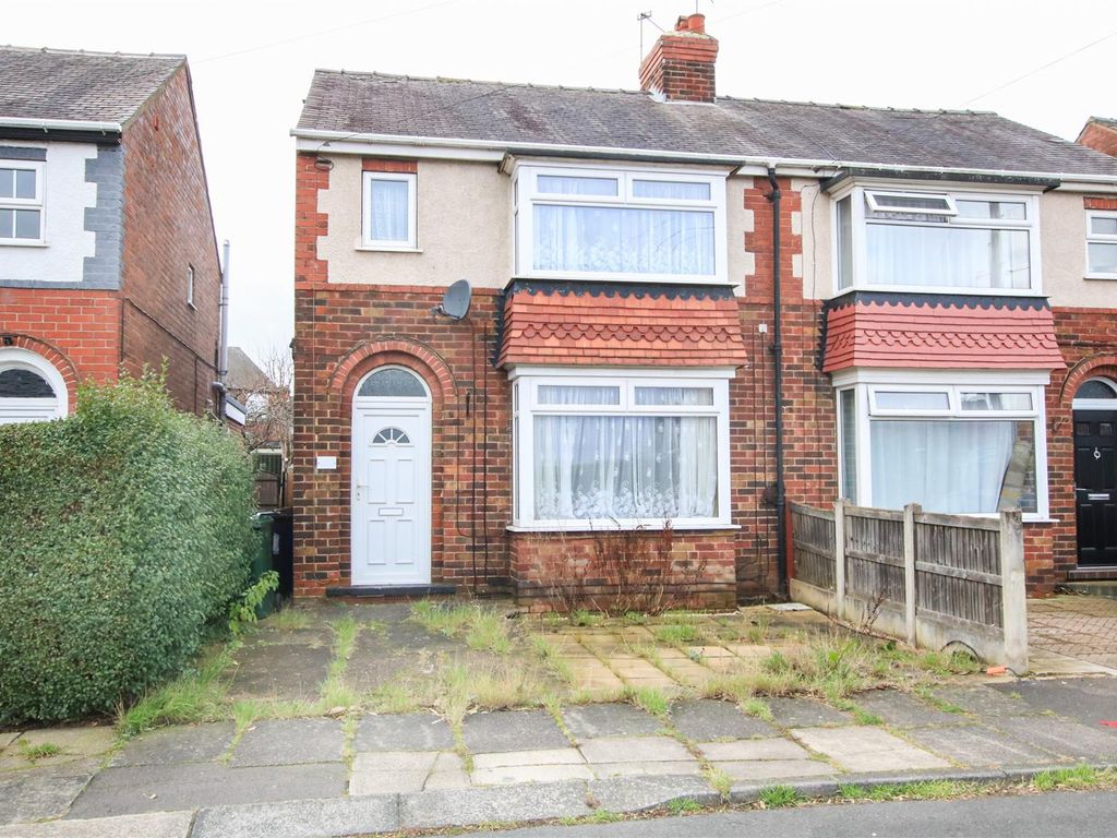 3 bed semidetached house to rent in Melbourne Road, Balby, Doncaster