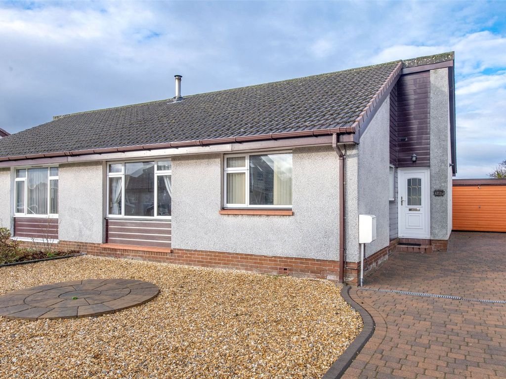 2 bed semidetached bungalow for sale in Lothian Crescent, Causewayhead FK9, £190,000 Zoopla