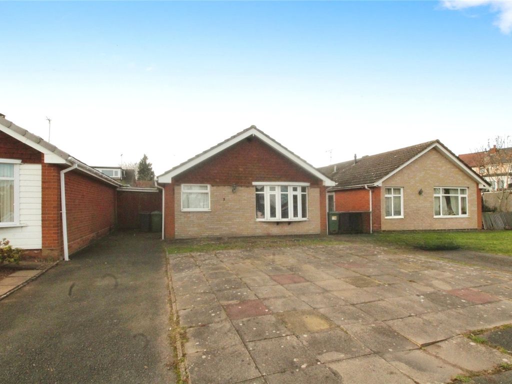 2 bed bungalow for sale in The Raywoods, Nuneaton, Warwickshire CV10, £