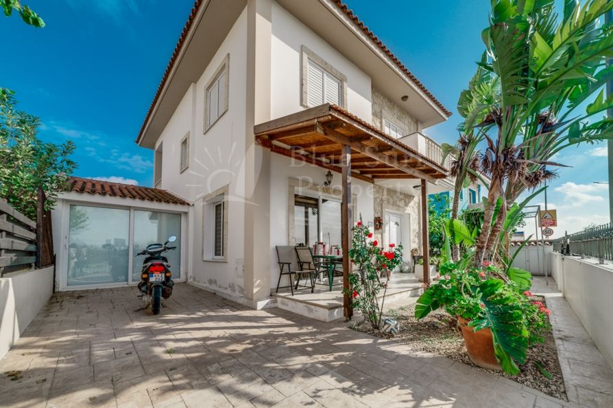 3 bed villa for sale in Vrysoulles, Famagusta, Cyprus Zoopla