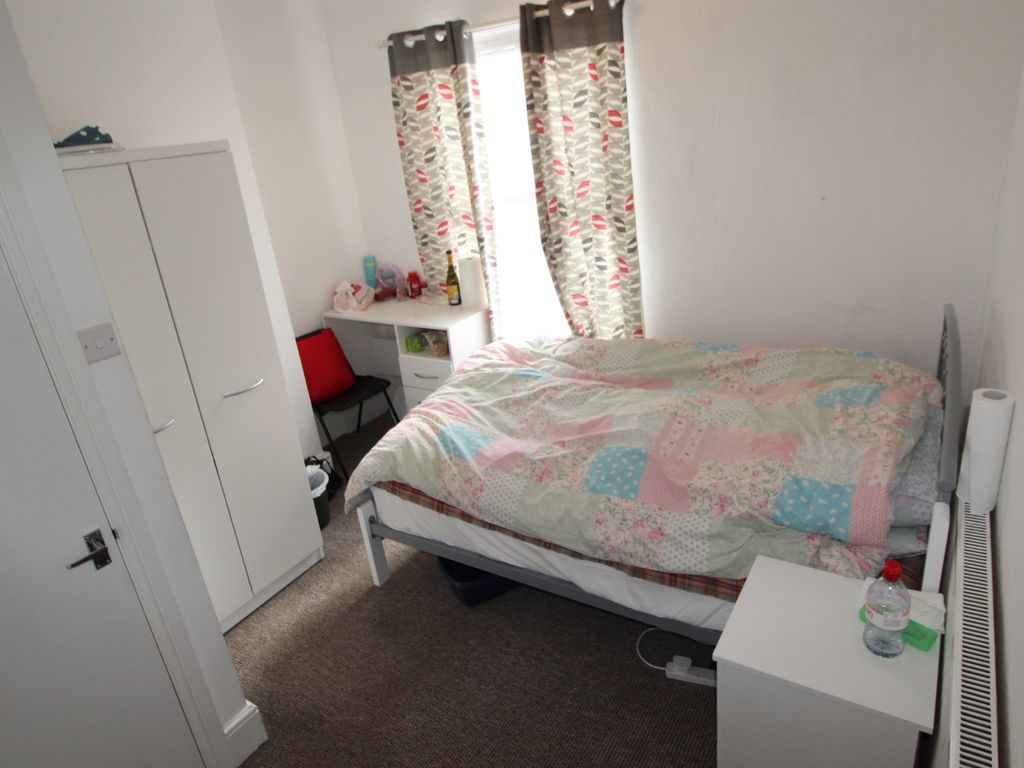 3 bed terraced house to rent in Winchester Street, Hillfields, Coventry