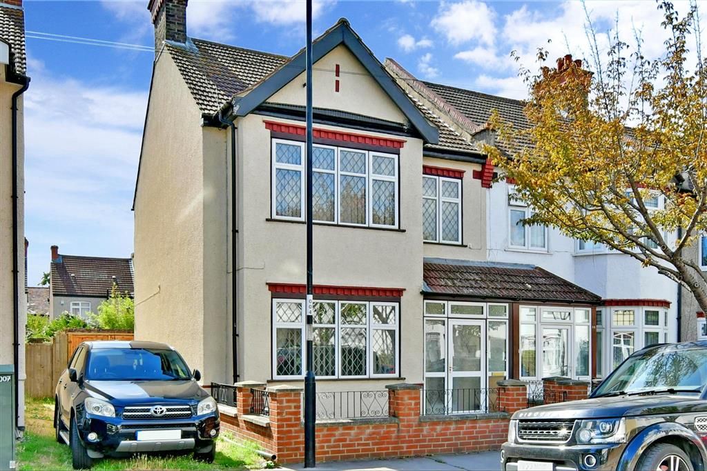 3 bed end terrace house for sale in Kingscote Road, Croydon