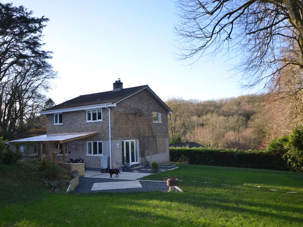 4 bed detached house for sale in Truro Road, Lanivet, Bodmin, Cornwall