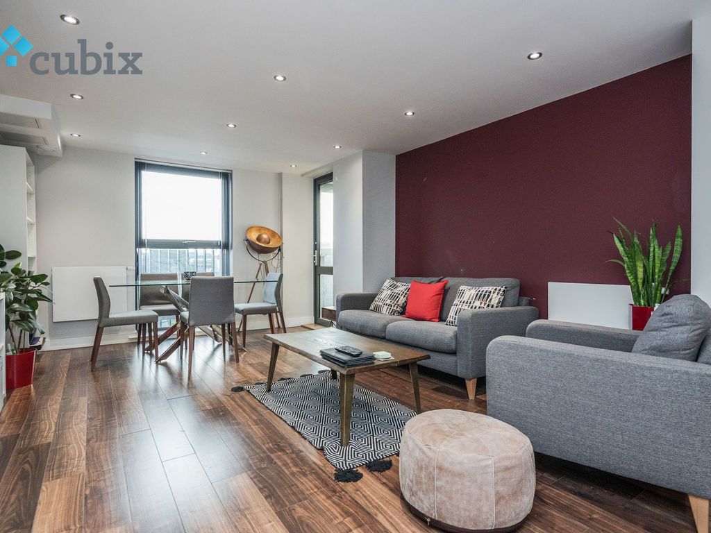 2 bed flat to rent in Old Kent Road, London SE1, £2,750 pcm Zoopla