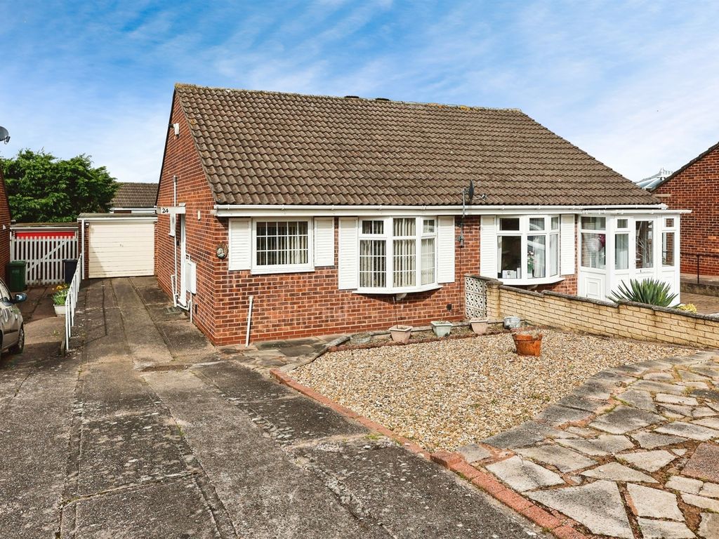 2 bed semidetached bungalow for sale in Impsley Close, Castle Bromwich