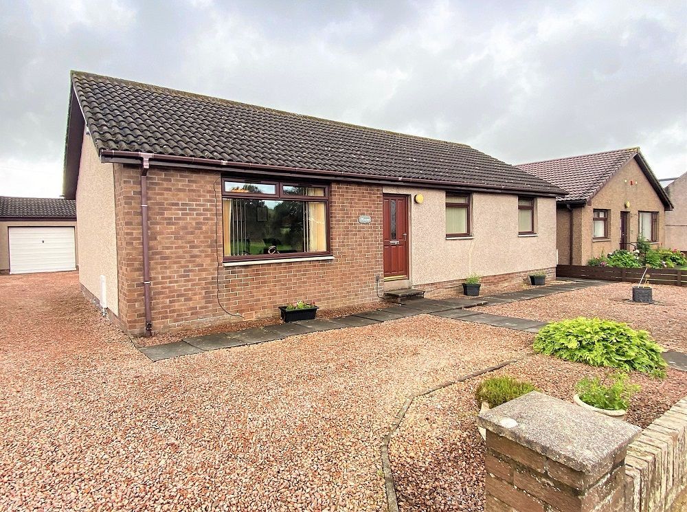 3 bed bungalow for sale in 28 Main Street, Hill Of Beath, Cowdenbeath
