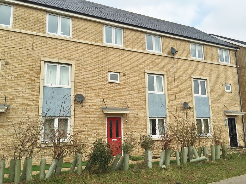 Room to rent in Chambers Drive, Cambridge CB4, £700 pcm Zoopla