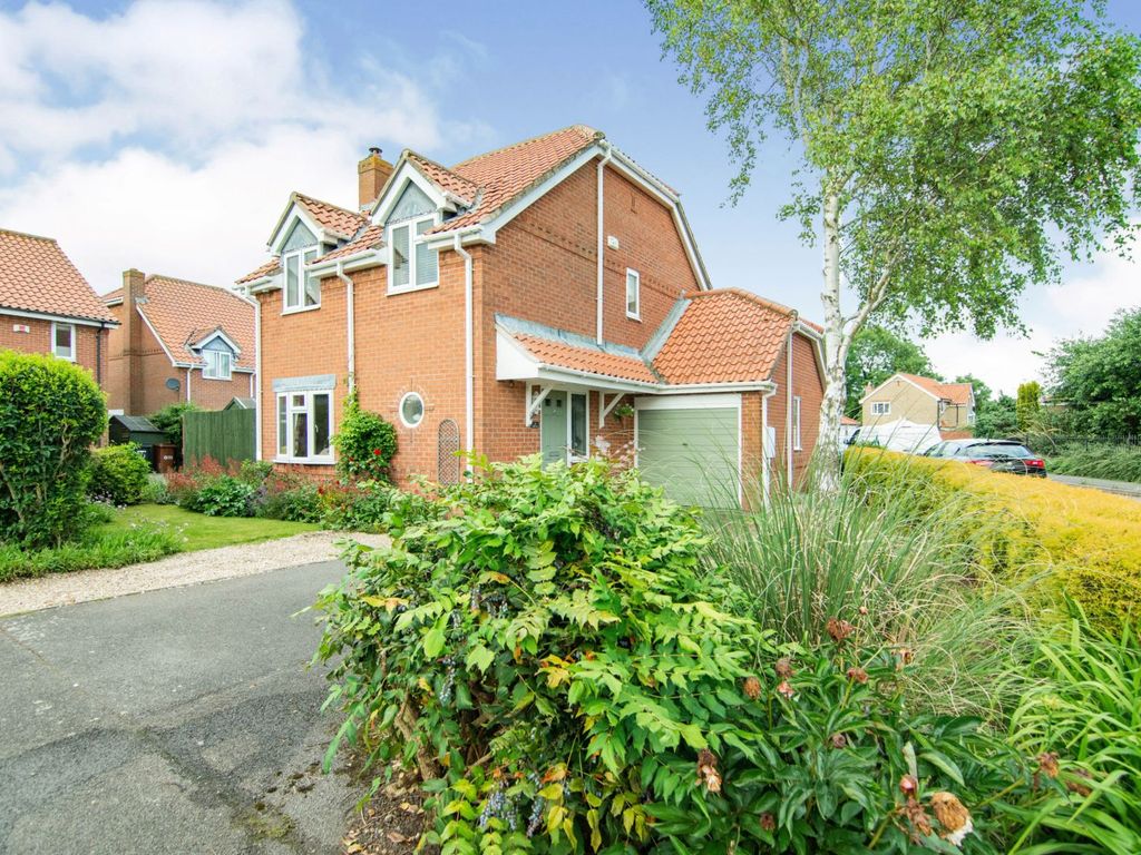 3 bed detached house for sale in Mill Lane, Croxton Kerrial, Grantham