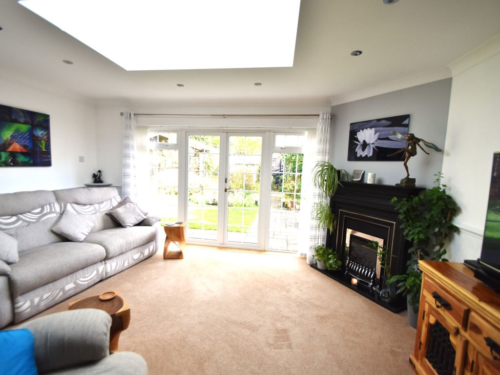 4 bed semidetached house for sale in Durrants Road, Rowland's Castle