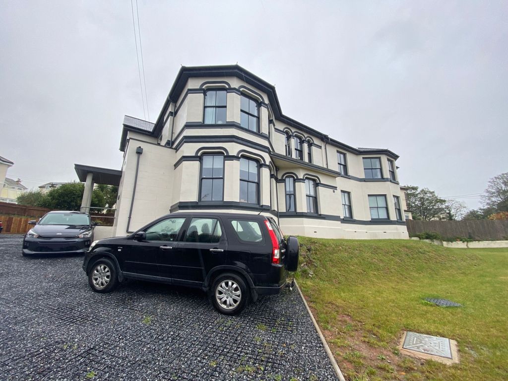 2 bed flat to rent in Seagull Landing, Upper Hermosa Road, Teignmouth