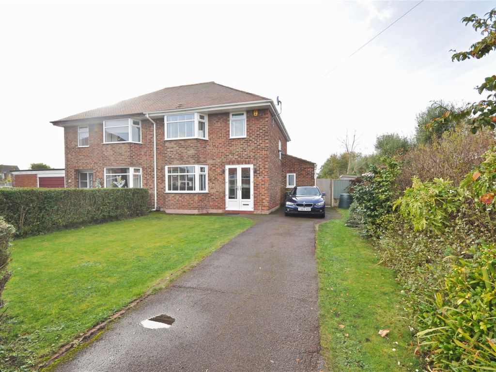 3 bed semidetached house for sale in Shackleton Road, Wirral CH46, £