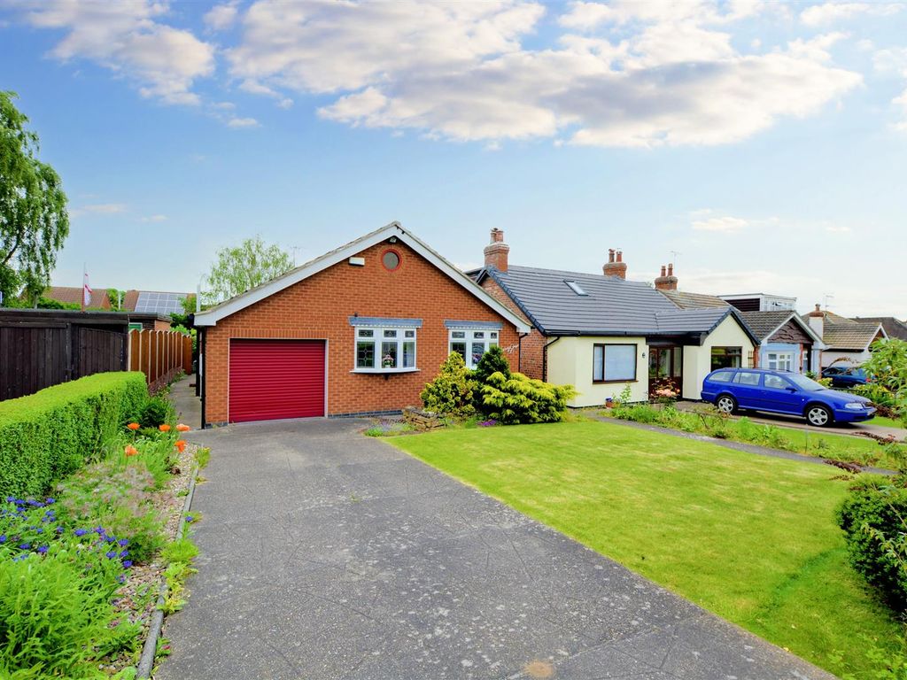 2 bed detached bungalow for sale in Springfield Avenue, Sandiacre