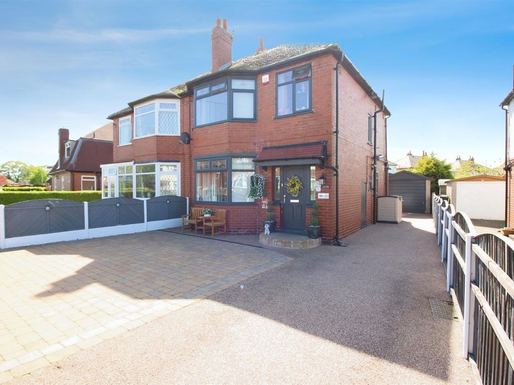 3 bed semidetached house for sale in Hawkhill Drive, Leeds LS15, £