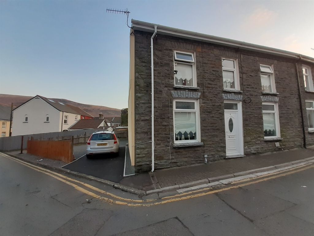 3 bed end terrace house for sale in Office Street, Porth CF39 Zoopla