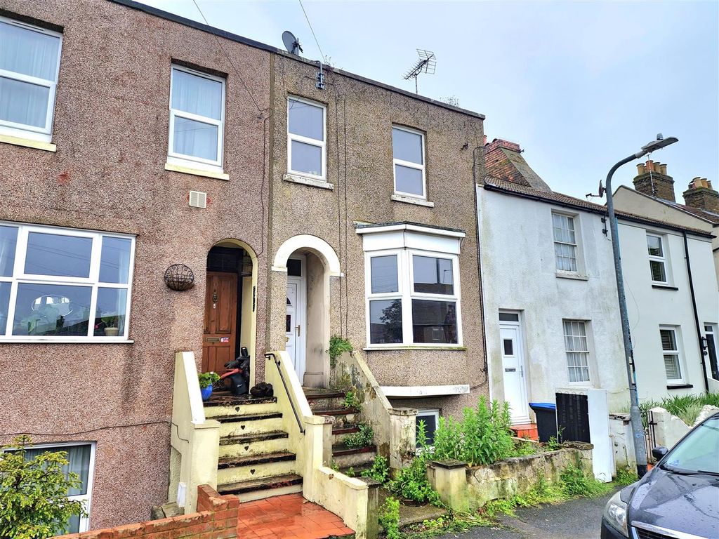4 bed terraced house for sale in Crow Hill Road, Margate CT9, £325,000