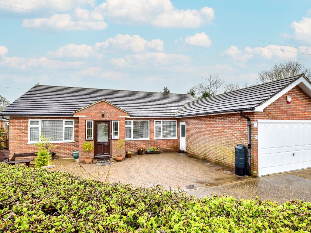 4 bed bungalow for sale in Batchelors Way, Amersham, Bucks HP7 Zoopla