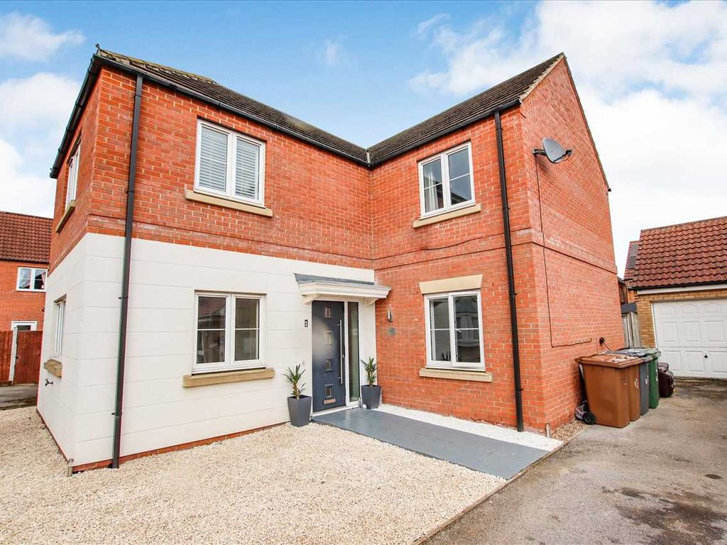 4 bed detached house for sale in Pavilion Gardens, Lincoln LN6, £