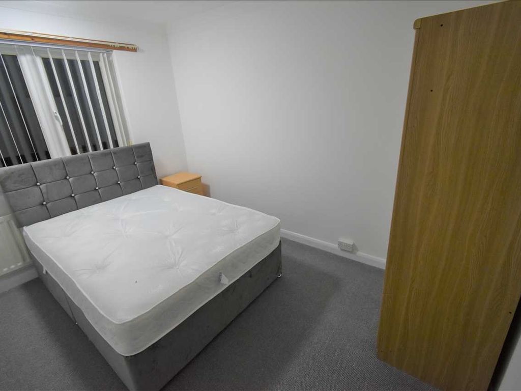 Room to rent in Rutland Gate, Room 4, Belvedere DA17 Zoopla