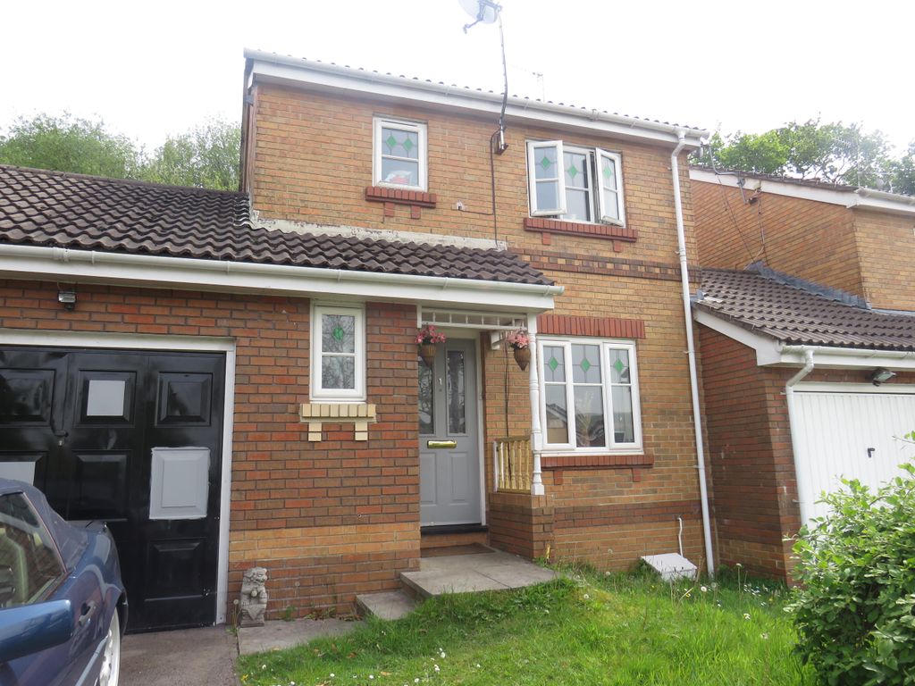 3 bed property to rent in Rowland Drive, Caerphilly CF83 Zoopla