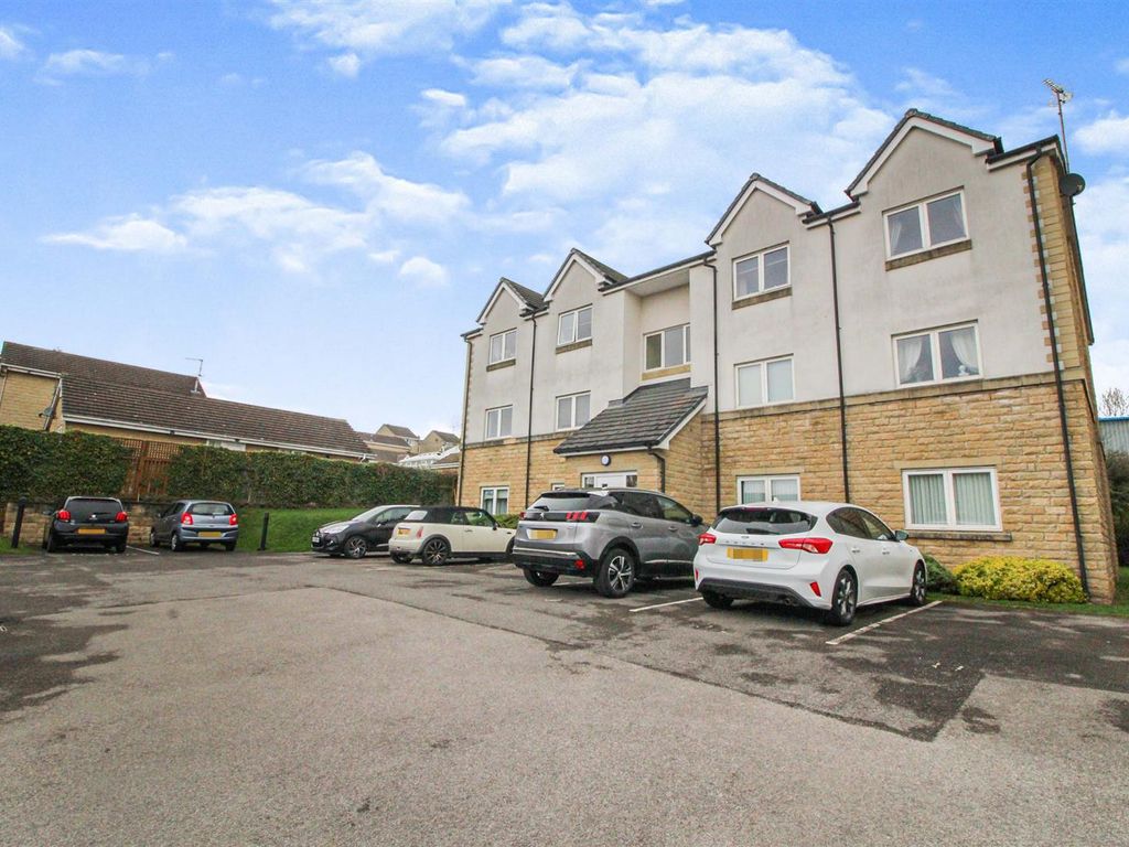 2 bed flat for sale in Sovereign Court, Eccleshill, Bradford BD2 Zoopla