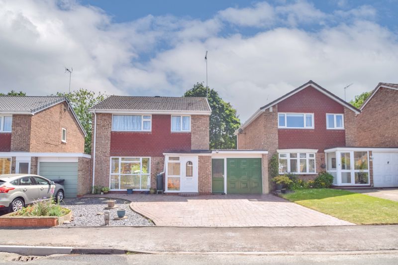 4 bed property to rent in Salford Close, Redditch B98 Zoopla