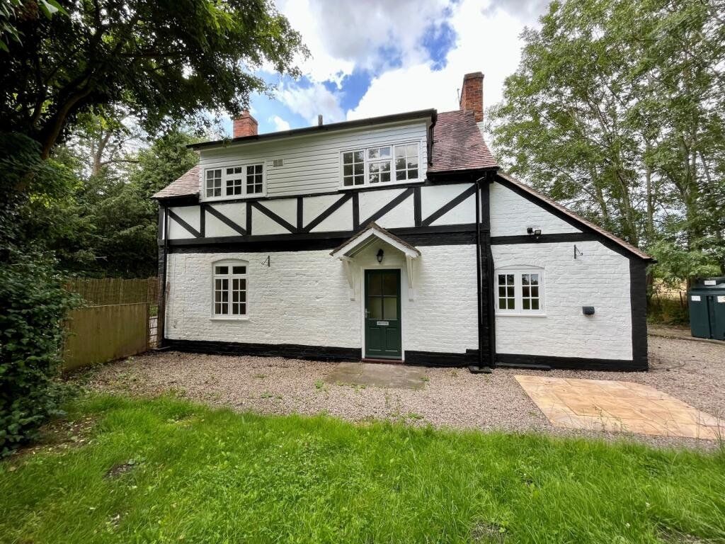 3 bed detached house to rent in Gravel Hill, Berwick, Shrewsbury