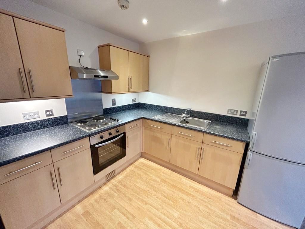 1 bed flat to rent in Shoreham Street, Sheffield S1, £650 pcm Zoopla