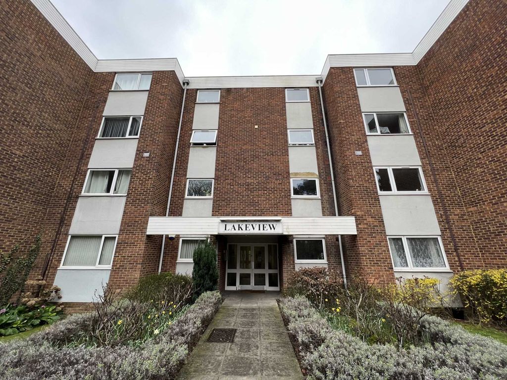 2 bed flat to rent in New Bedford Road, Luton LU3 Zoopla