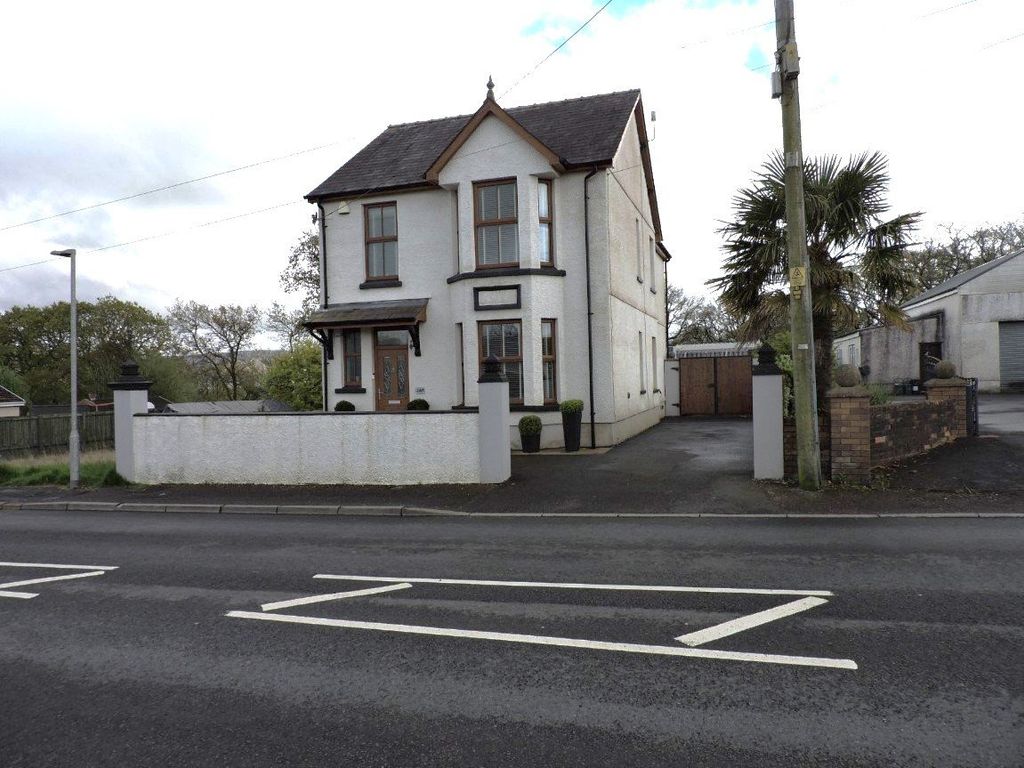 4 bed detached house for sale in Dyffryn Road, Ammanford SA18 Zoopla