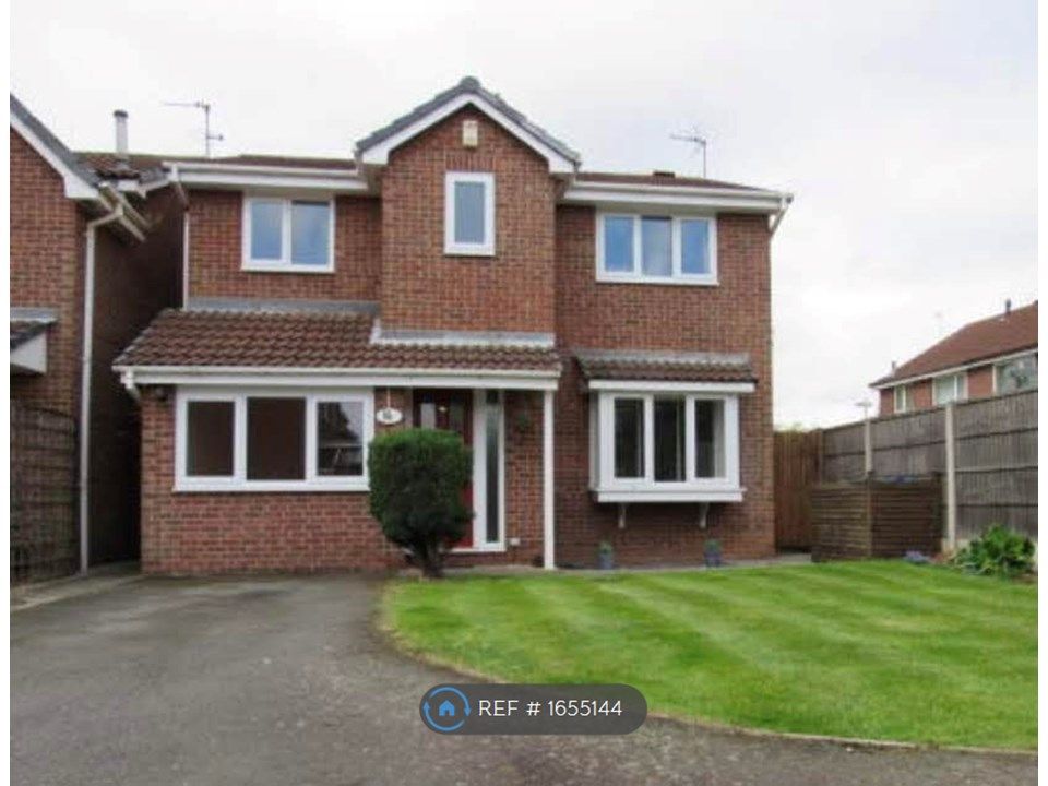 4 bed detached house to rent in Edge Hill Court, Long Eaton, Nottingham