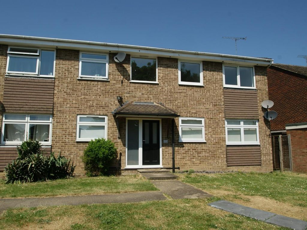 2 bed flat to rent in Cambridge Road, Sawbridgeworth CM21 Zoopla