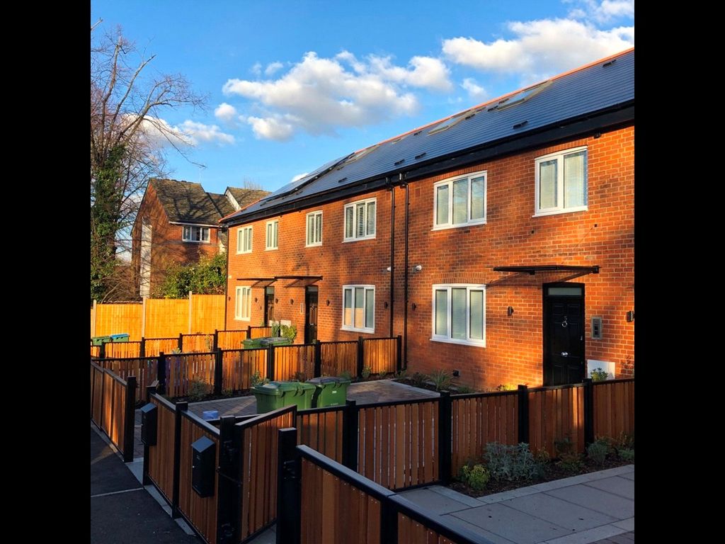 Property to rent in Red Lion Lane, London SE18 Zoopla