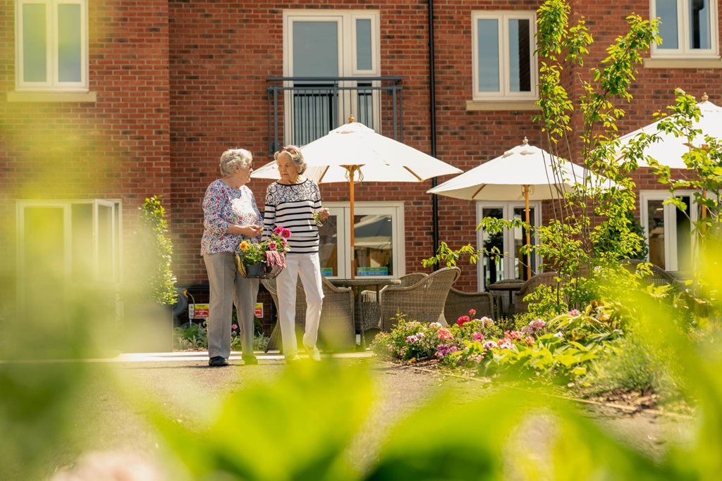 New home, 2 bed property for sale in The Moors, Thatcham RG19, £425,000