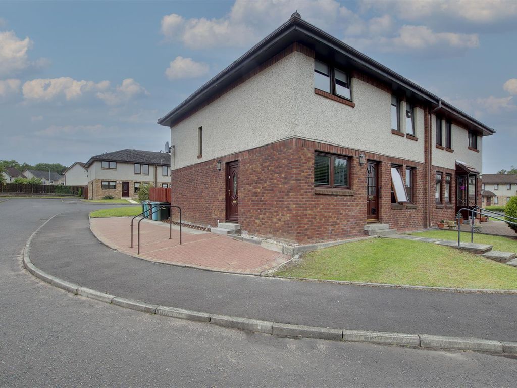 2 bed flat to rent in Fleming Court, Motherwell ML1, £725 pcm Zoopla