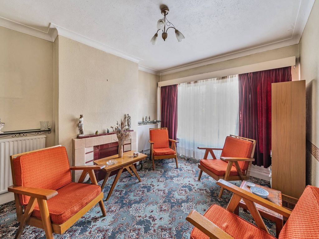 3 bed semidetached house for sale in Watford Way, Hendon, London NW4