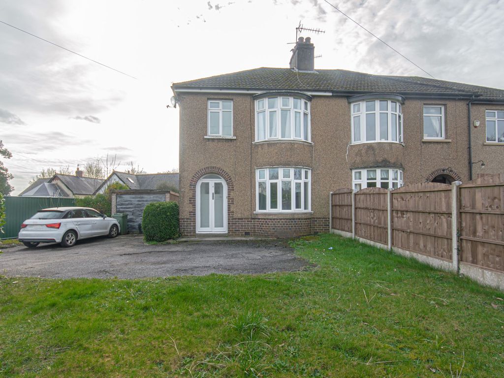 3 bed semidetached house to rent in Avondale Road, Pontrhydyrun NP44