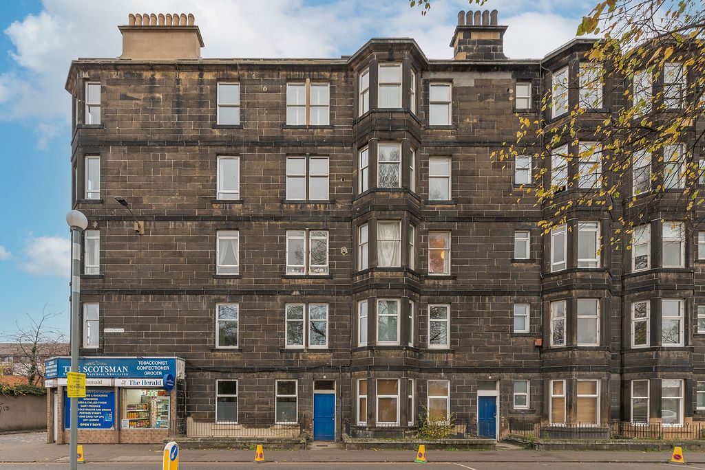 2/7 Links Place Leith Links Edinburgh EH6