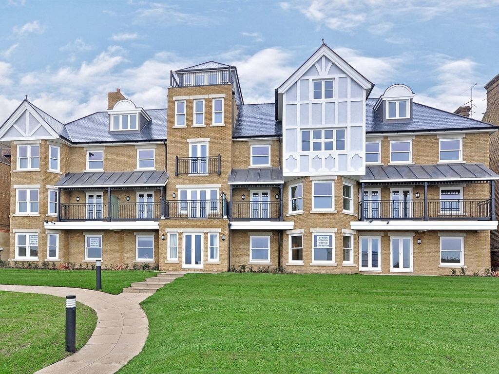 2 bed flat to rent in Charles Street, Herne Bay CT6, £1,100 pcm Zoopla