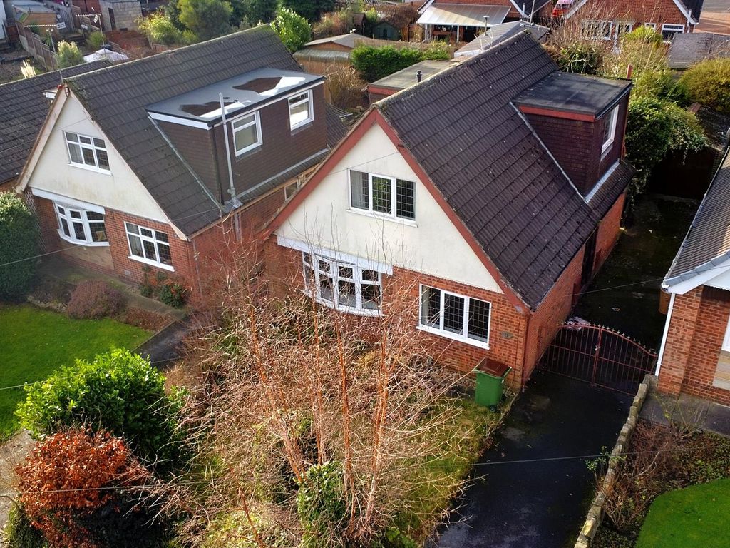 3 bed detached house for sale in Calladine Close, Heanor DE75 Zoopla