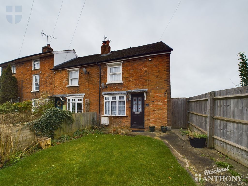 2 bed end terrace house to rent in Walton Green, Aylesbury HP21, £1,200 pcm Zoopla