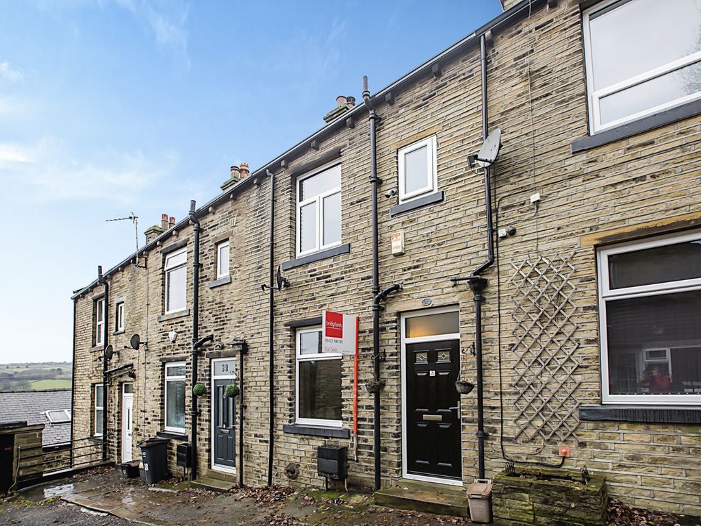 2 bed terraced house for sale in Lane Ends Green, Hipperholme, Halifax
