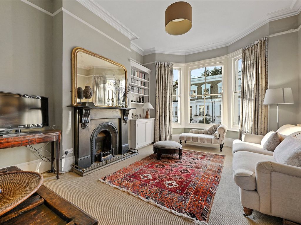 4 bed terraced house for sale in Loftus Road, Shepherd's Bush, London