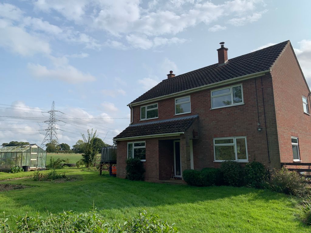 4 bed farmhouse for sale in Mattishall Road, Garvestone, Norwich NR9, £