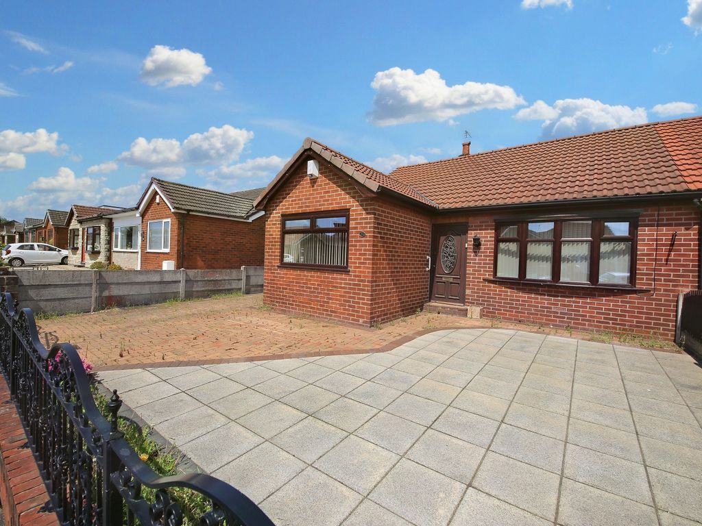 3 bed semidetached bungalow for sale in Wenlock Road, Hindley, Wigan