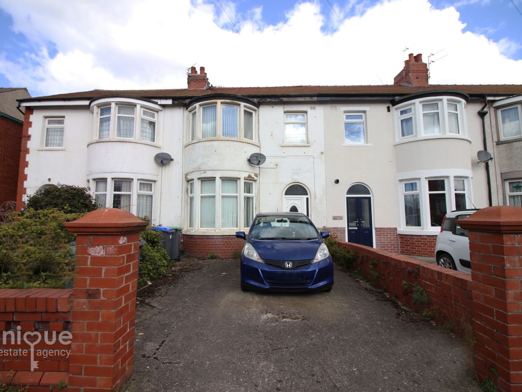 3 bed terraced house for sale in Cavendish Road, Blackpool FY2, £