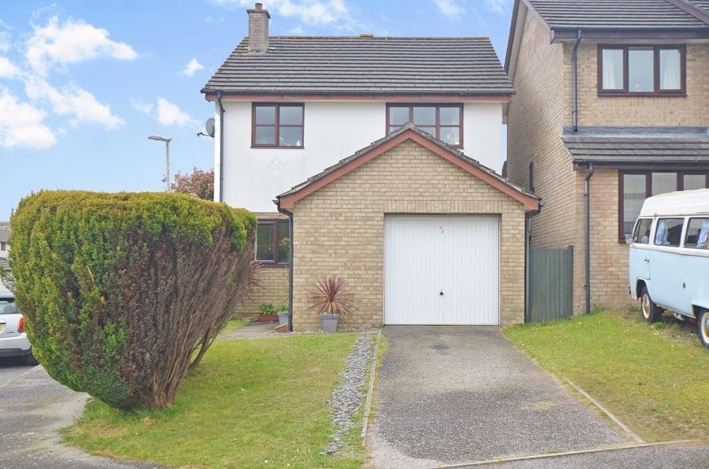3 bed detached house for sale in Carrine Road, Truro TR1, £375,000 Zoopla