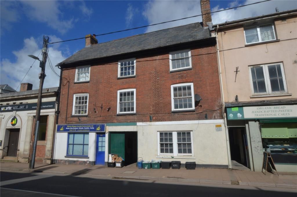 2 bed terraced house for sale in High Street, Crediton, Devon EX17 Zoopla