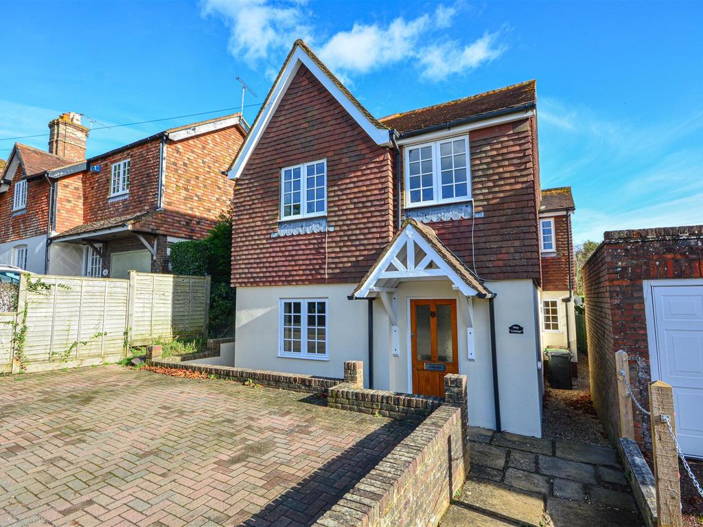 4 bed property for sale in Bodiam, Robertsbridge TN32, £398,750 Zoopla